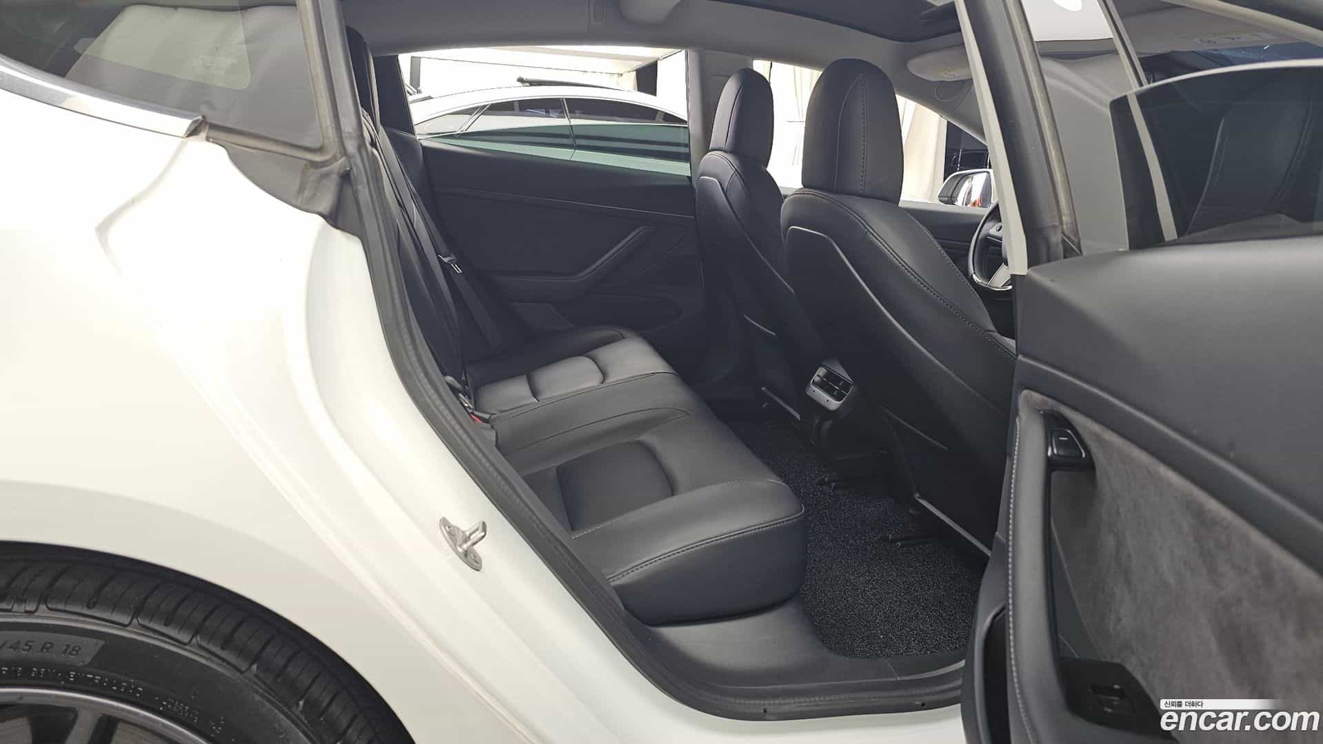 Model 3 Tesla 2020.7-OPTION-016