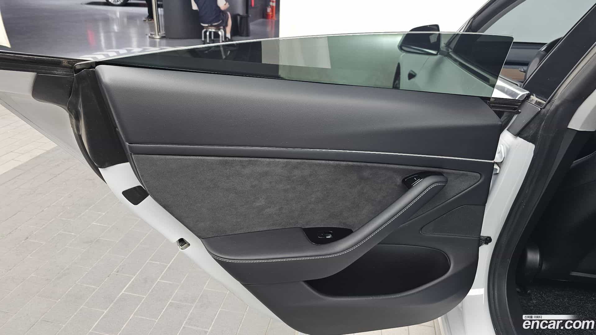 Model 3 Tesla 2020.7-INNER-035