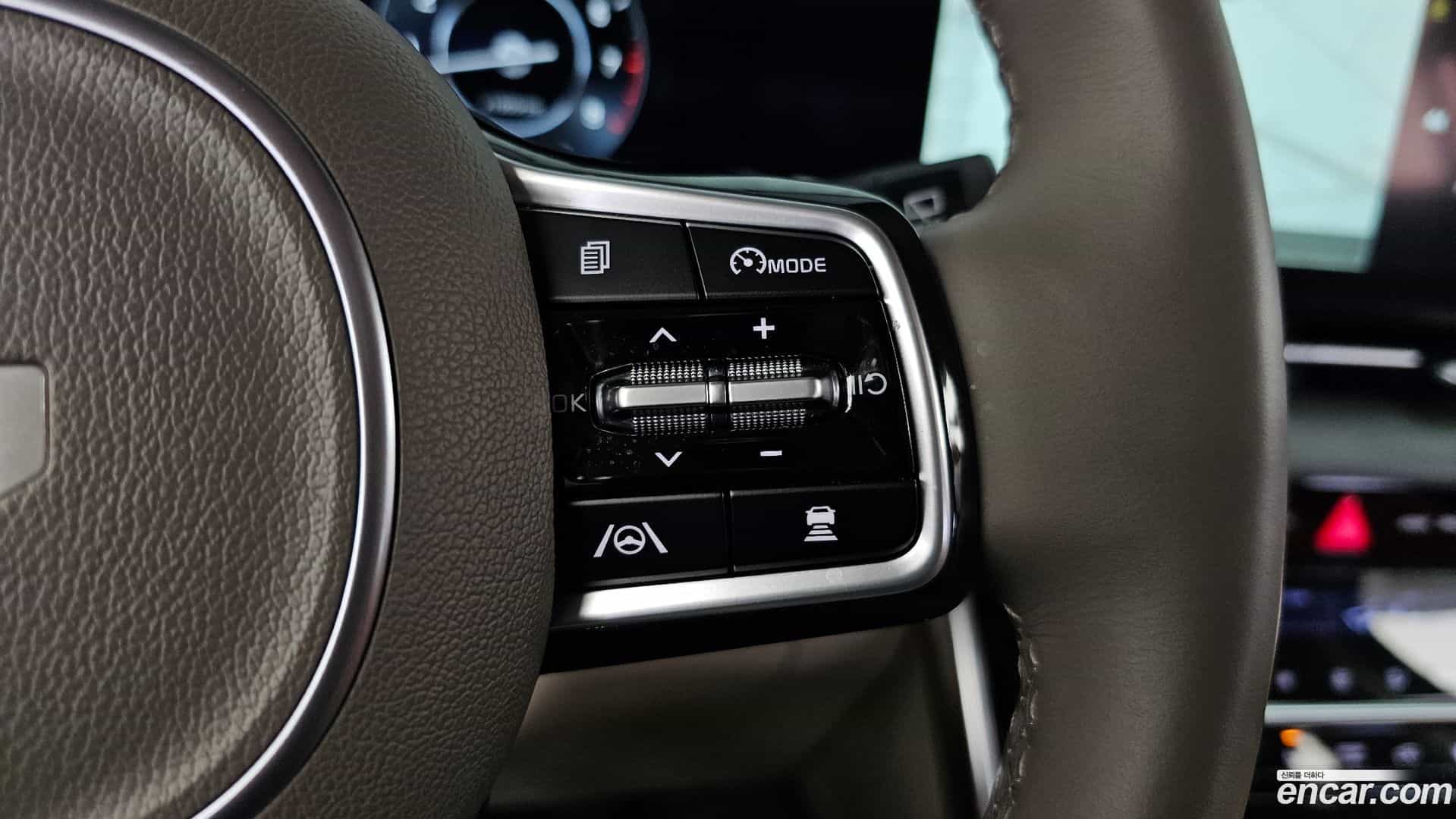 Canival Kia 2022.11-OPTION-041