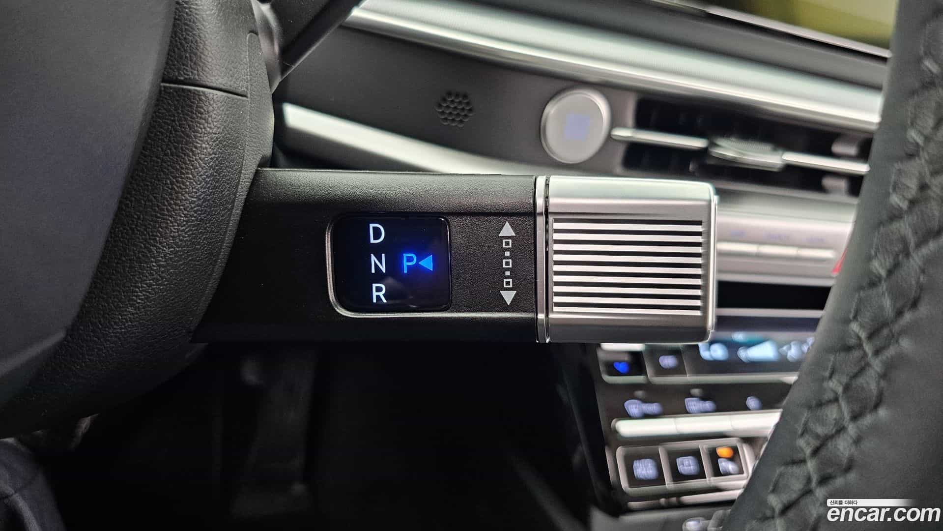 Grandeur Hyundai 2024.2-INNER-009