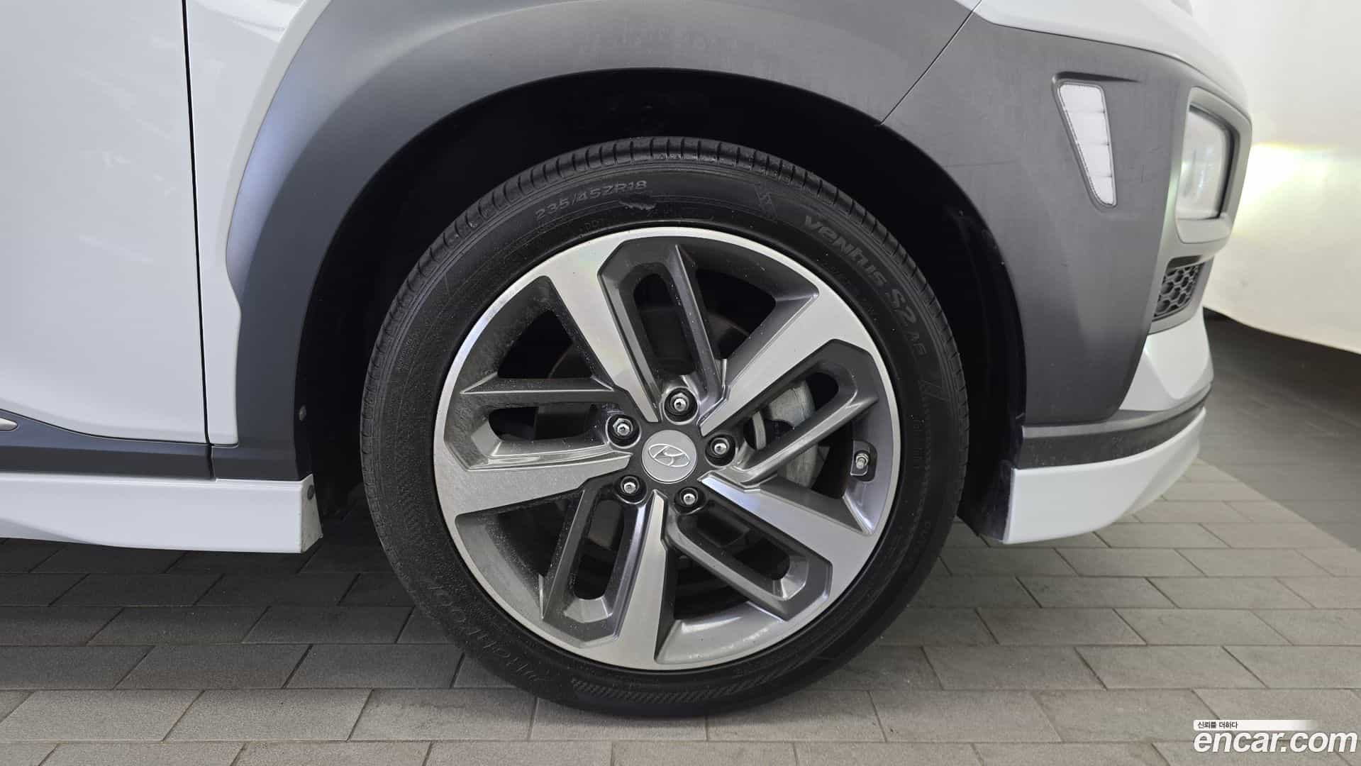 Kona Hyundai 2019.4-OUTER-031