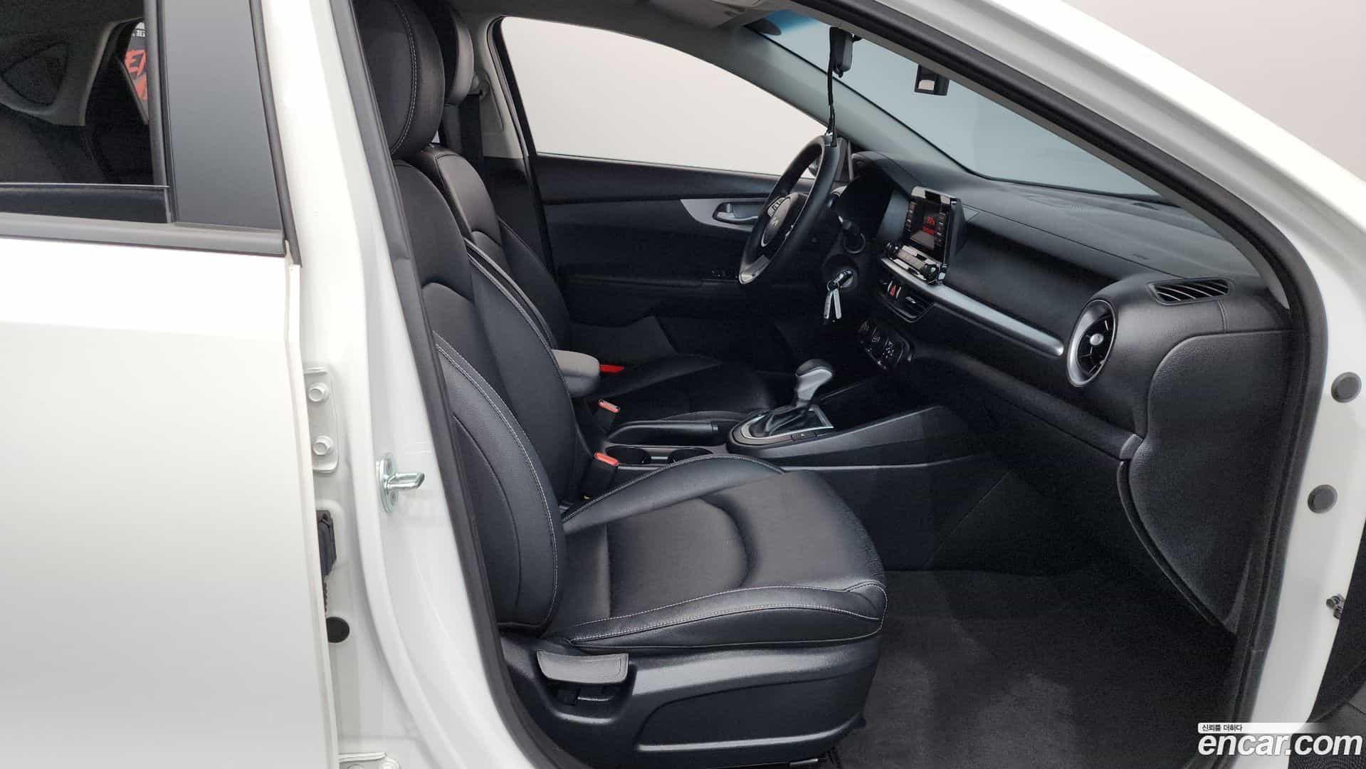 K3 Kia 2022.3-INNER-036