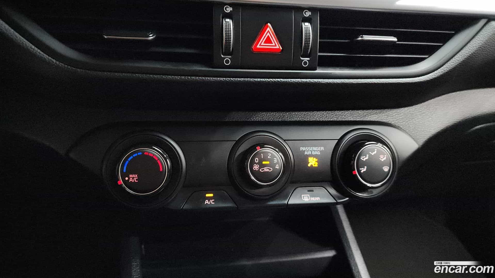 K3 Kia 2022.3-OPTION-044