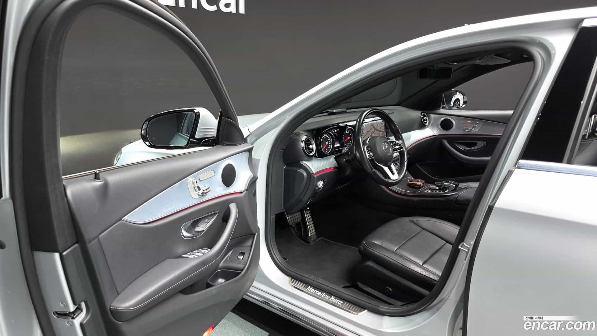 E-Class Mercedes-Benz 2020.4-INNER-010