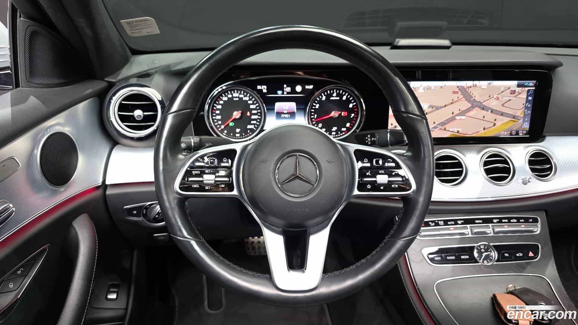 E-Class Mercedes-Benz 2020.4-OPTION-016