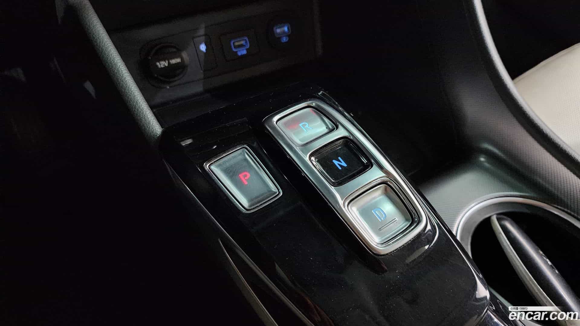 Sonata Hyundai 2020.2-INNER-009