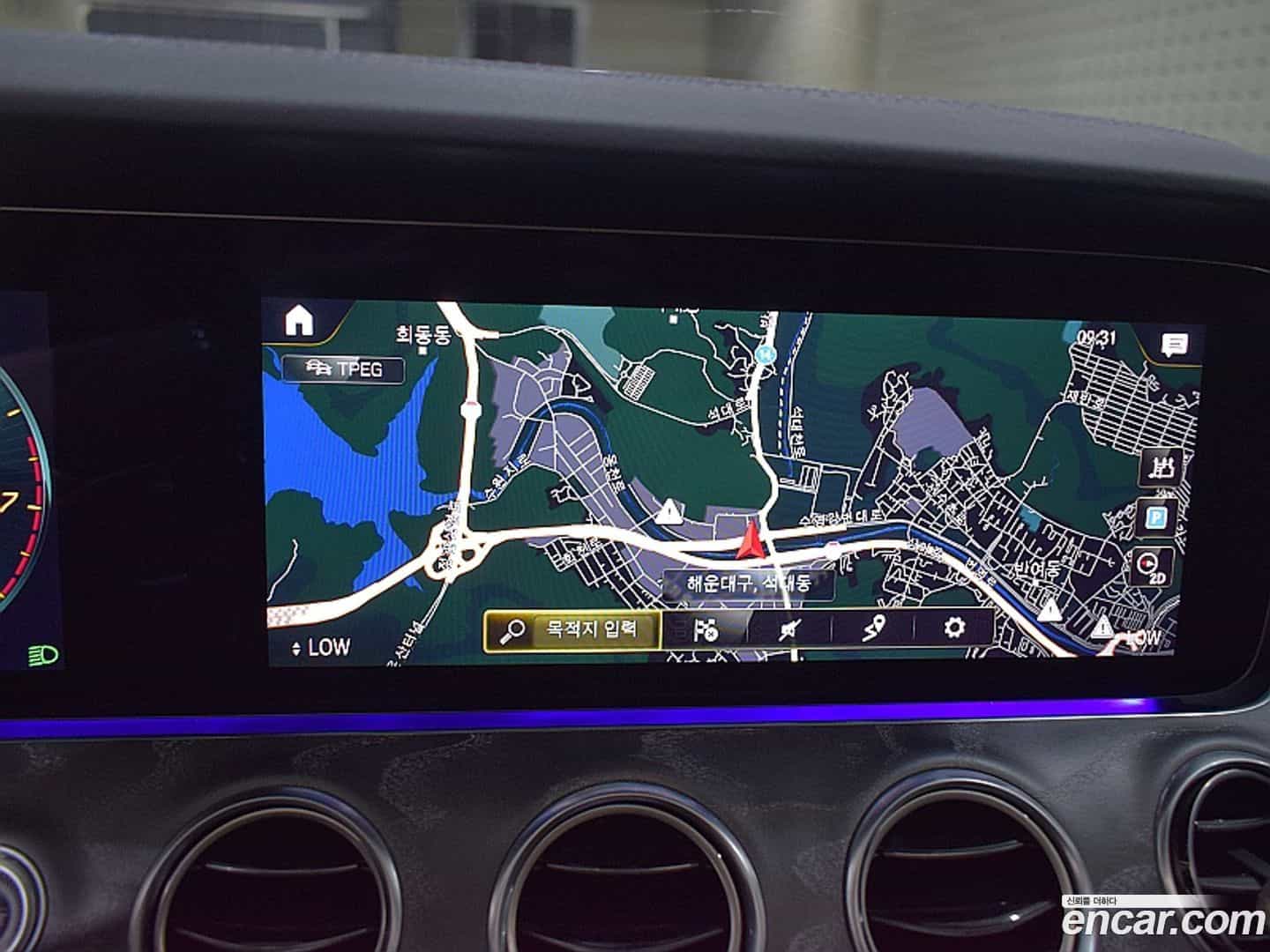 E-Class Mercedes-Benz 2022.3-OUTER-006