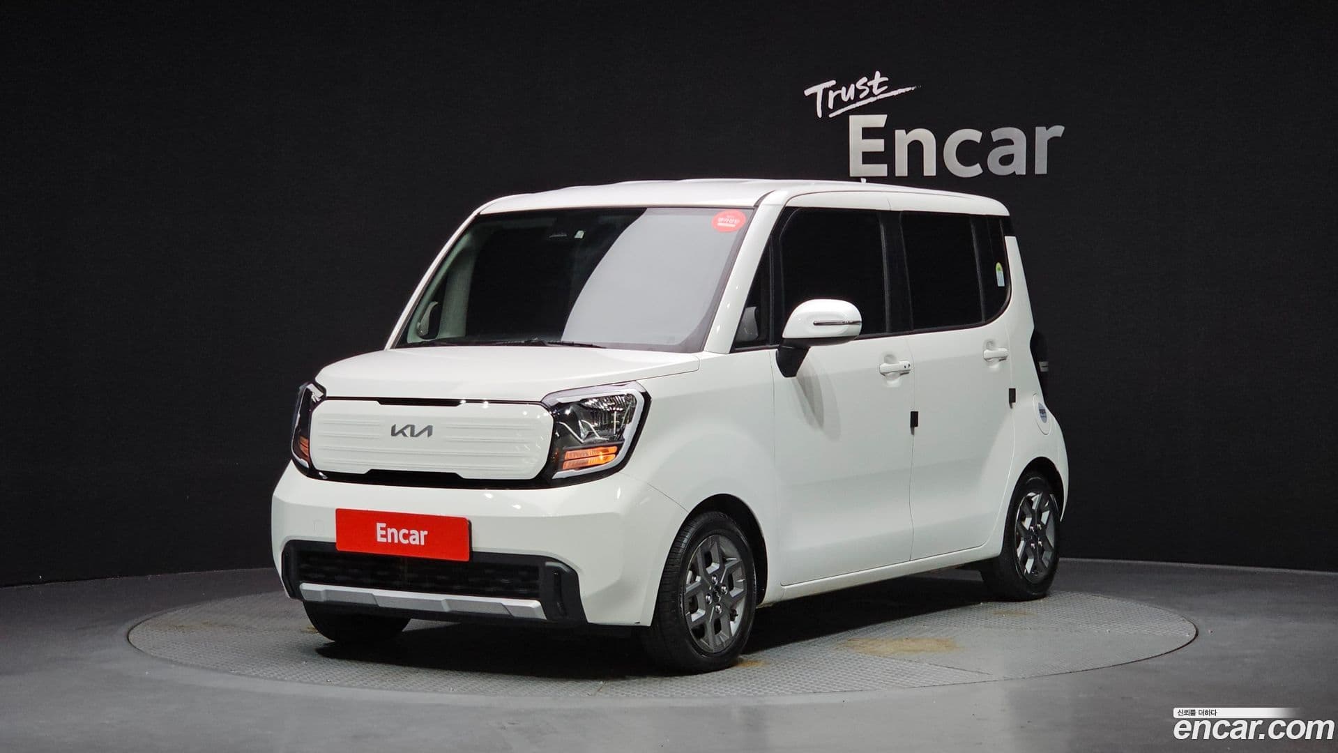 Main__Slider__Photo:RAY Kia 2024.9-0