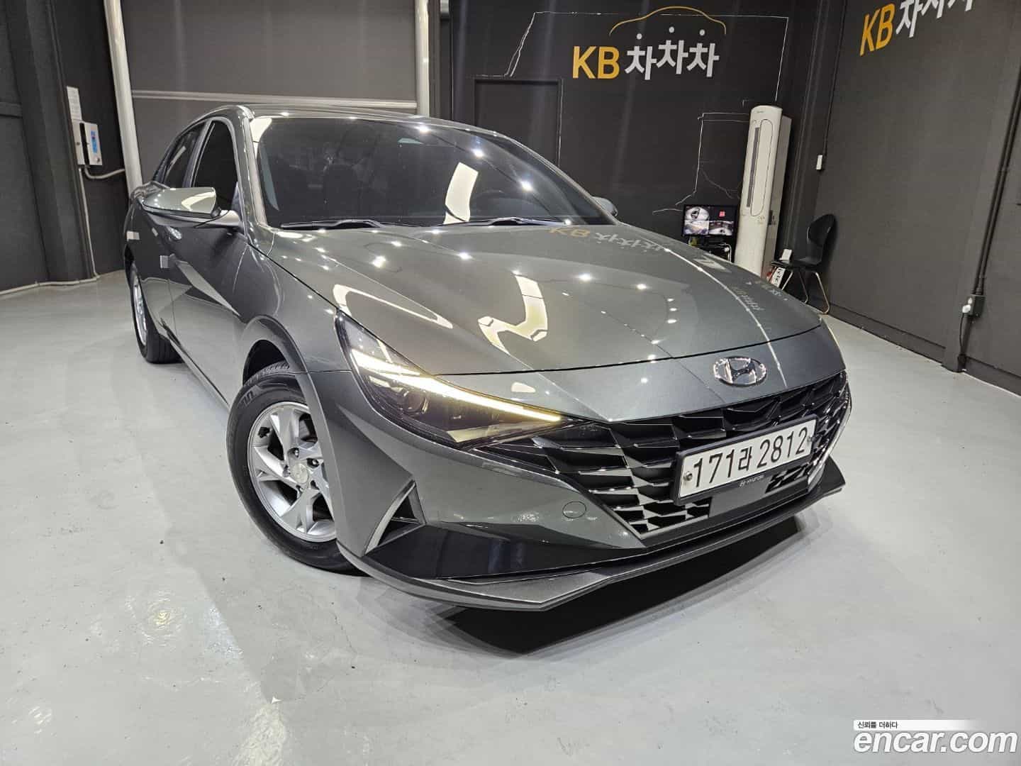 AVANTE Hyundai 2020.11-OUTER-001