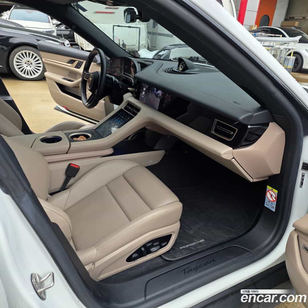 Taycan Porsche 2022.5-OPTION-015