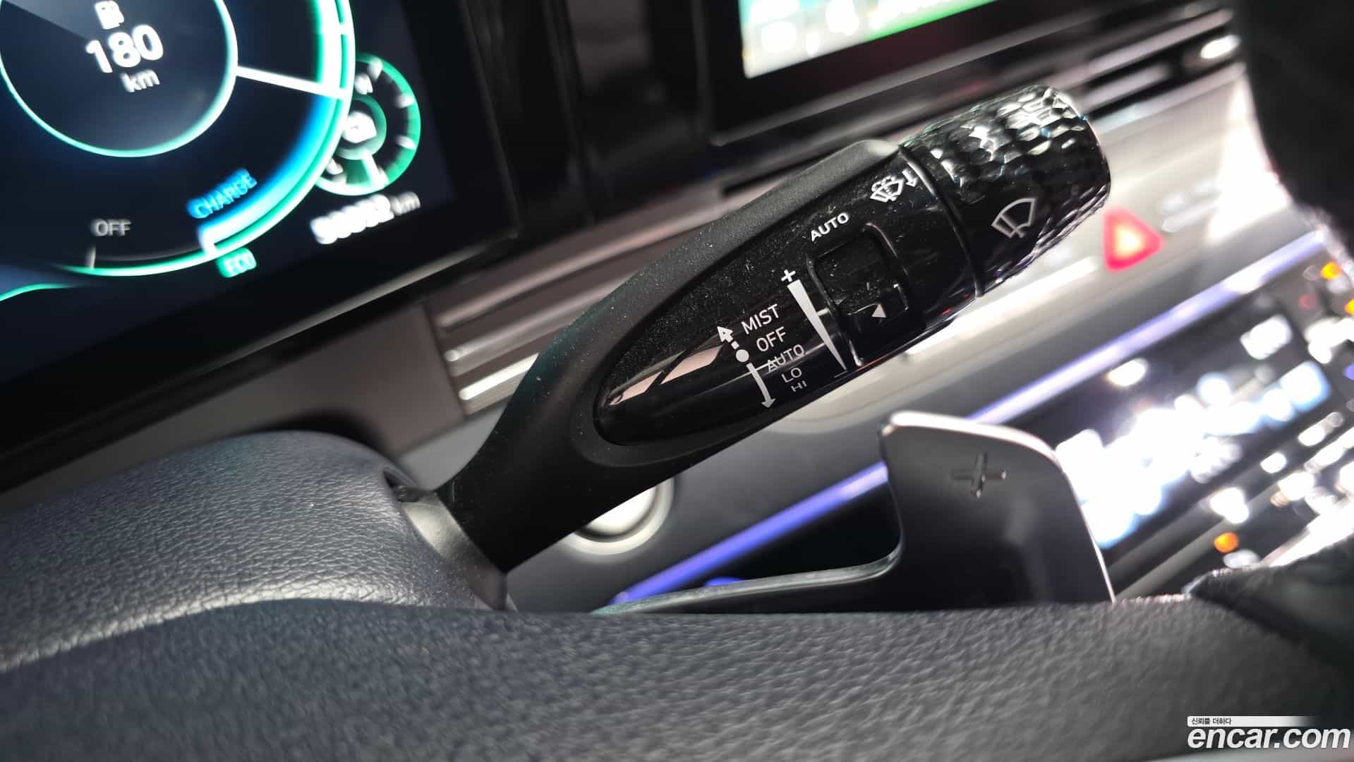 Grandeur Hyundai 2022.7-OPTION-042