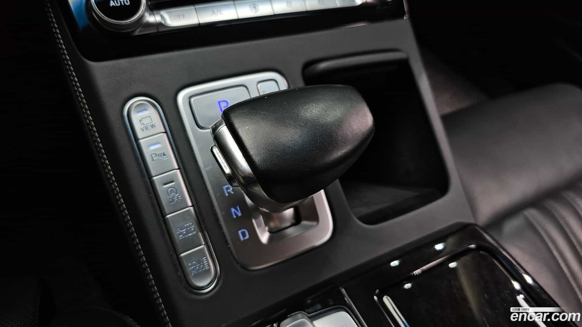 G90 Genesis 2019.4-INNER-009
