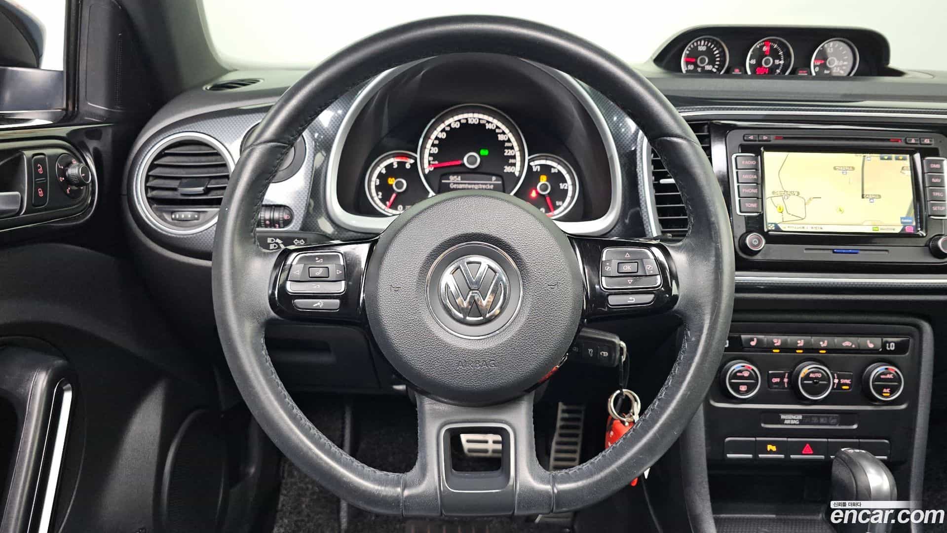 Beatle Volkswagen 2015.1-OPTION-019