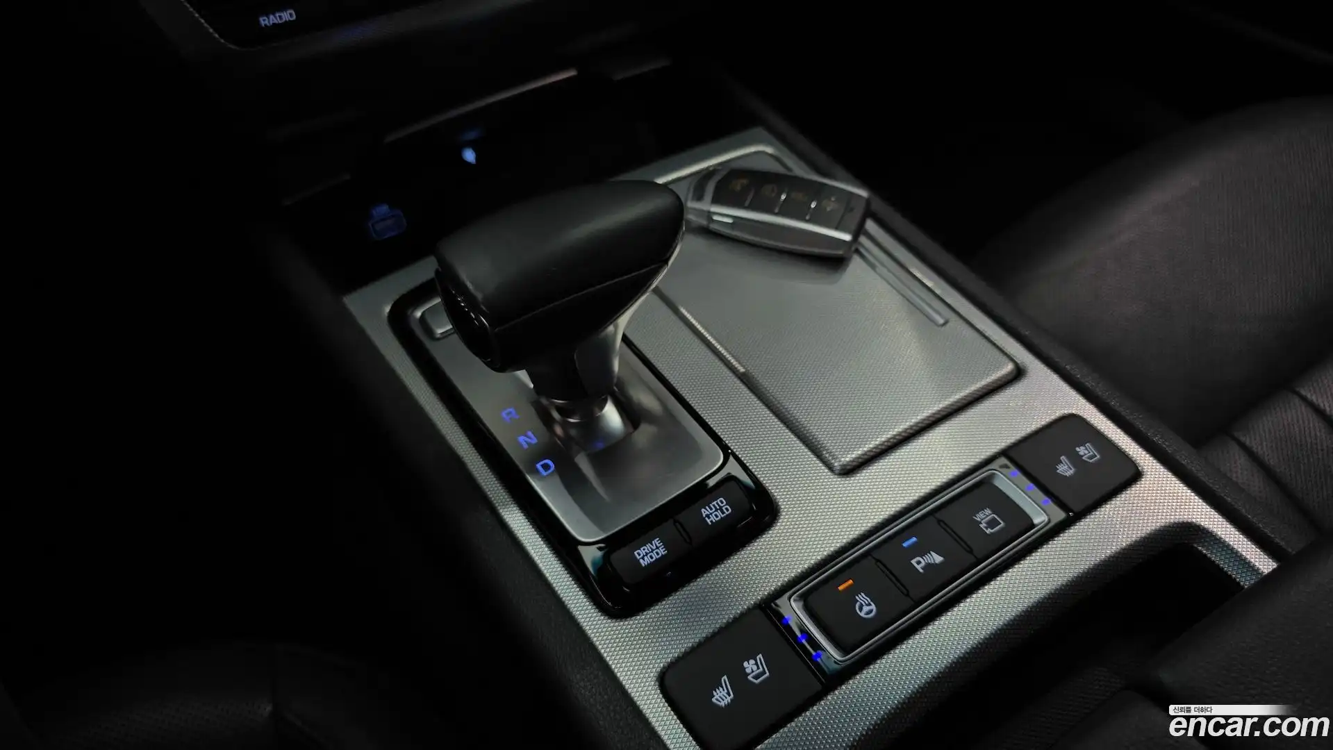 G80 Genesis 2019.0-INNER-009