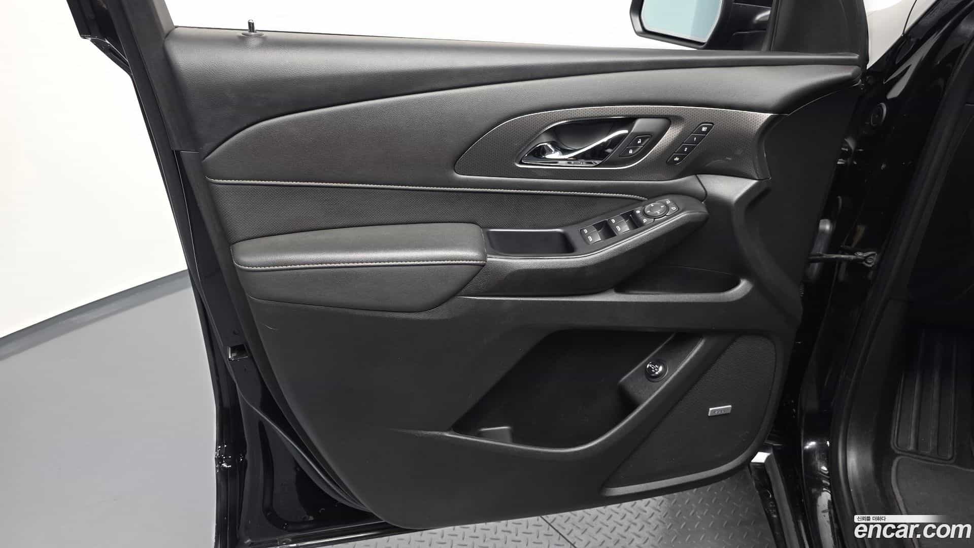 Traverse Chevrolet 2023.11-INNER-034