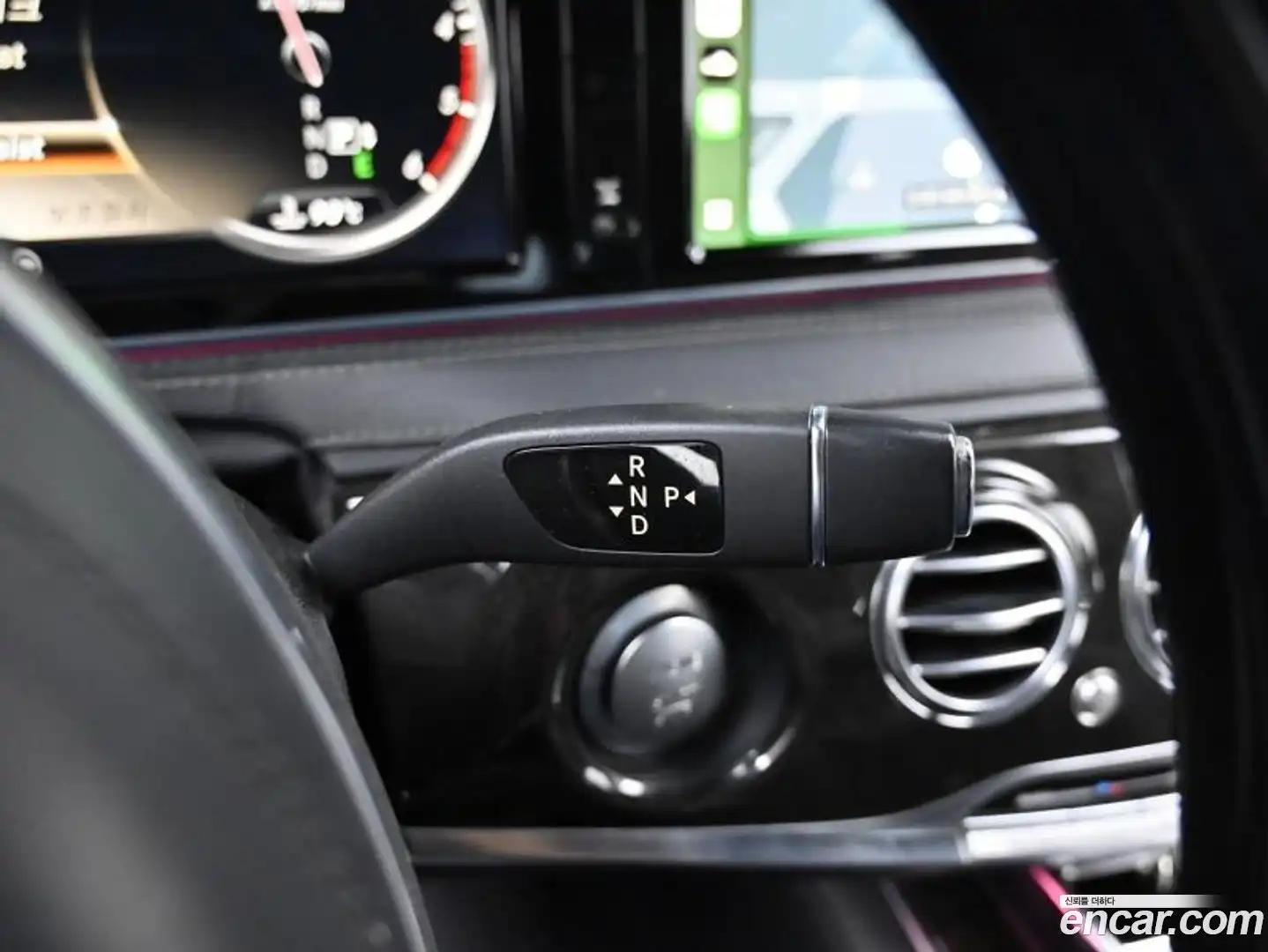 S-Class Mercedes-Benz 2014.3-INNER-009