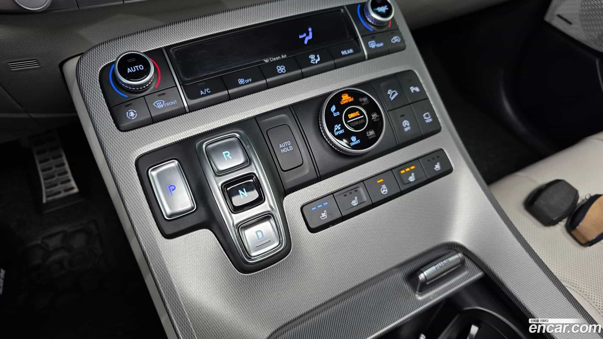 Palisade Hyundai 2019.0-INNER-009