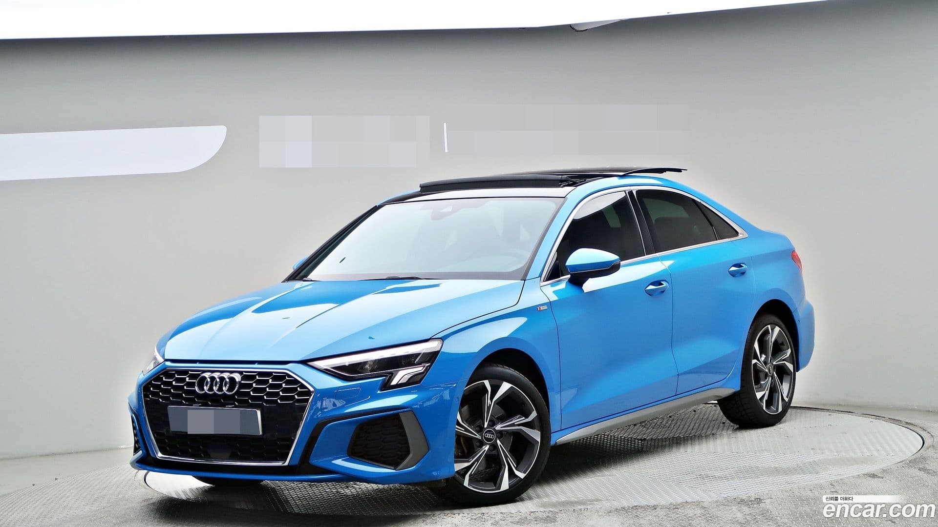 Main__Slider__Photo:A3 Audi 2023.11-0