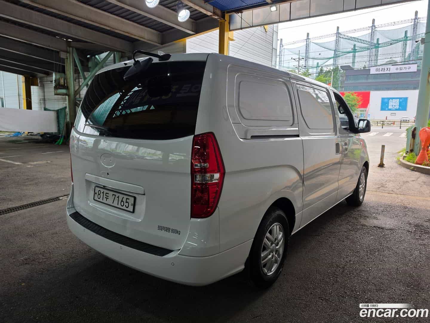 Starex Hyundai 2018.1-OUTER-004