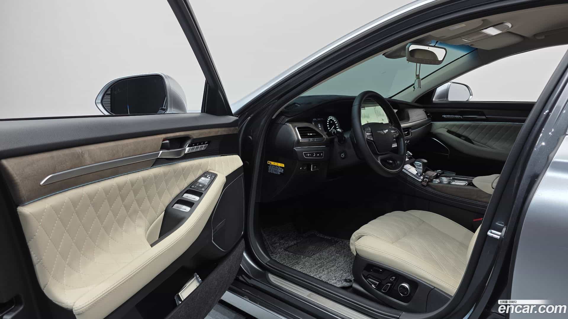 G90 Genesis 2019.3-INNER-010