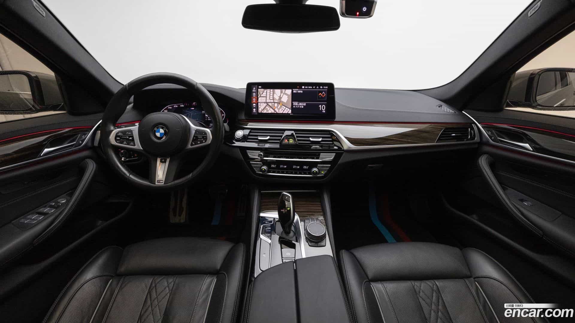 5-Series BMW 2022.0-INNER-007