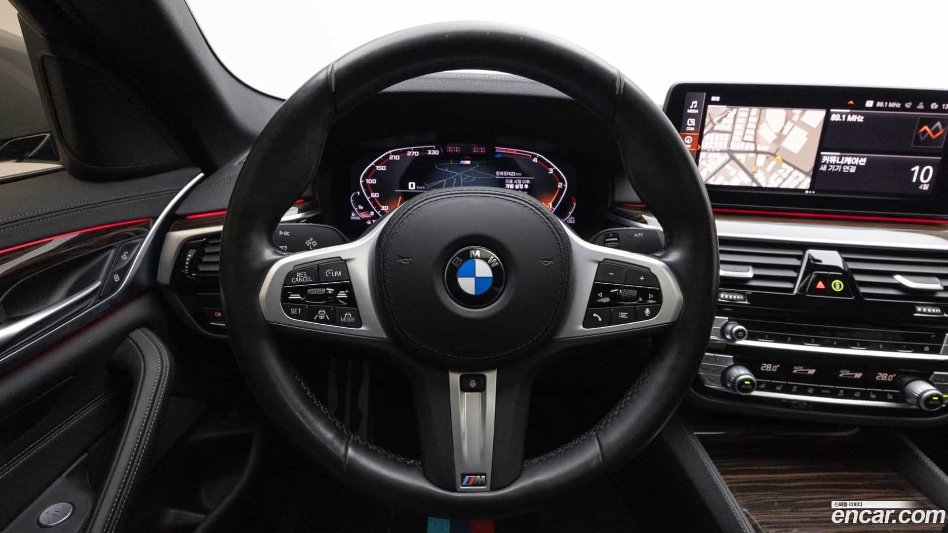 5-Series BMW 2022.0-OPTION-024