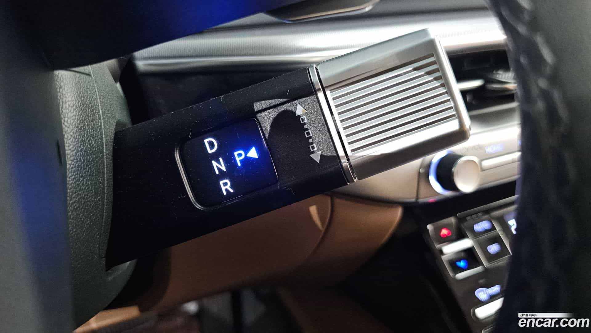 Grandeur Hyundai 2024.2-INNER-009