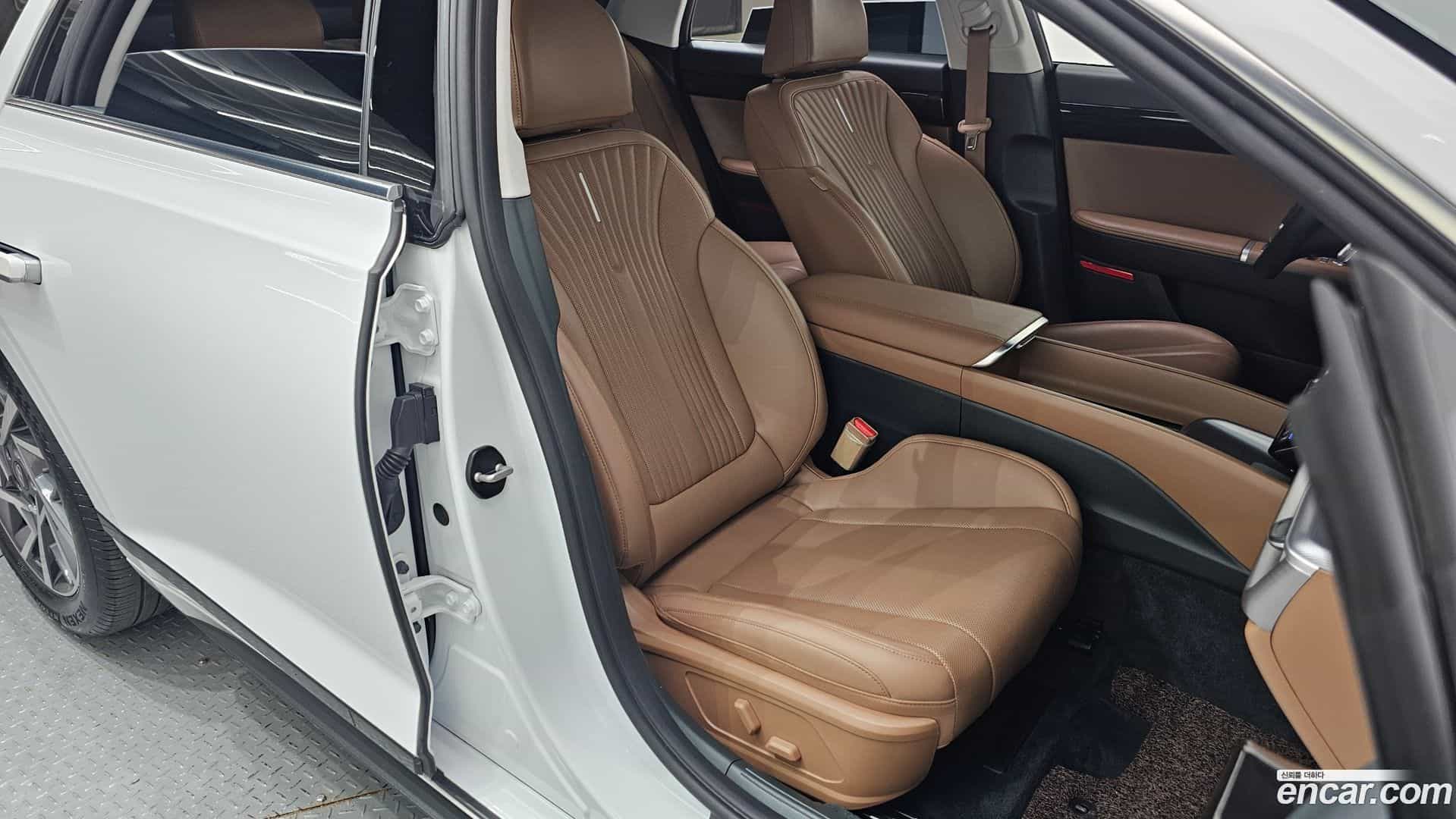 Grandeur Hyundai 2024.2-OPTION-015