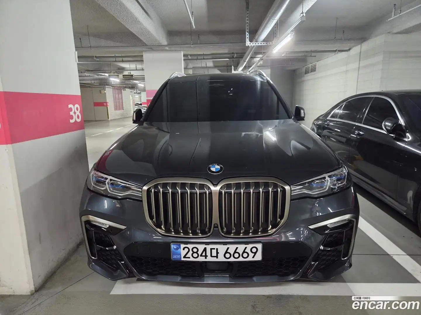 X7 BMW 2021.4-OUTER-001
