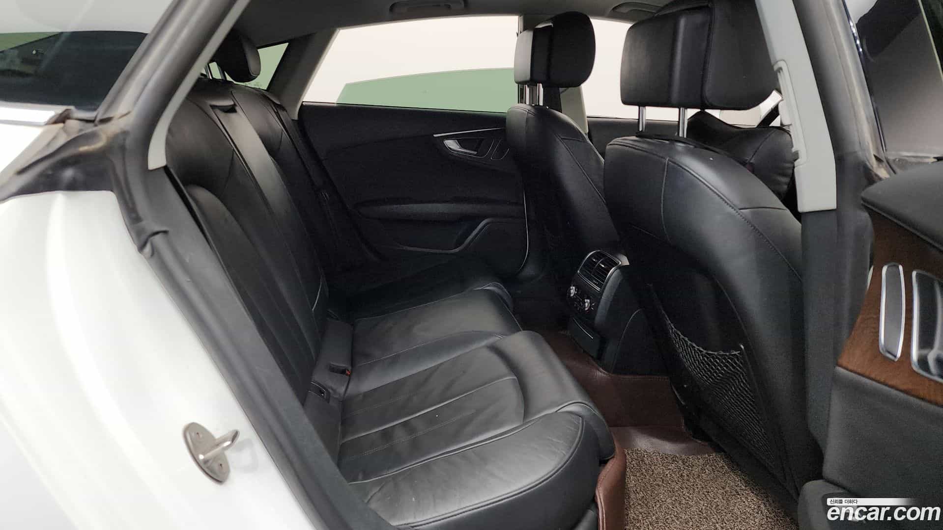 A7 Audi 2014.6-OPTION-015