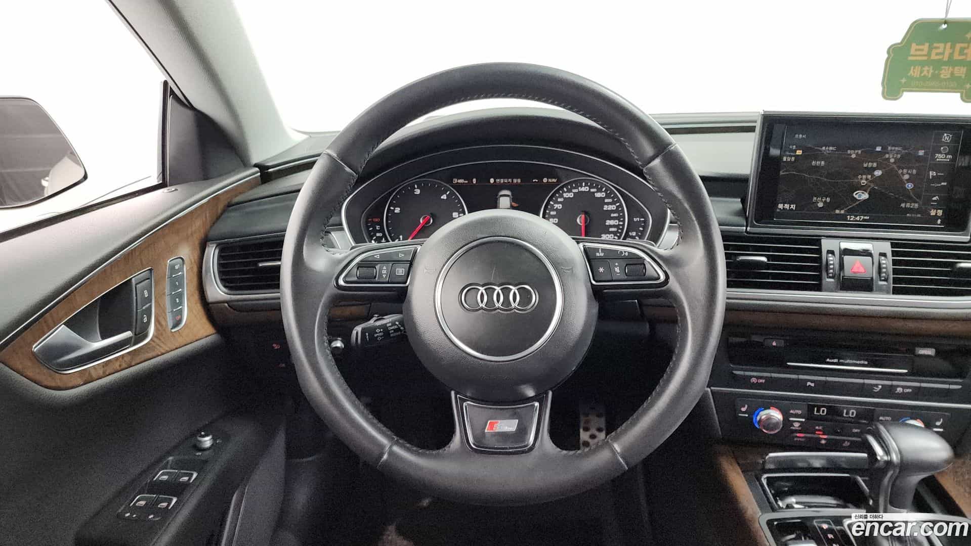 A7 Audi 2014.6-OPTION-017