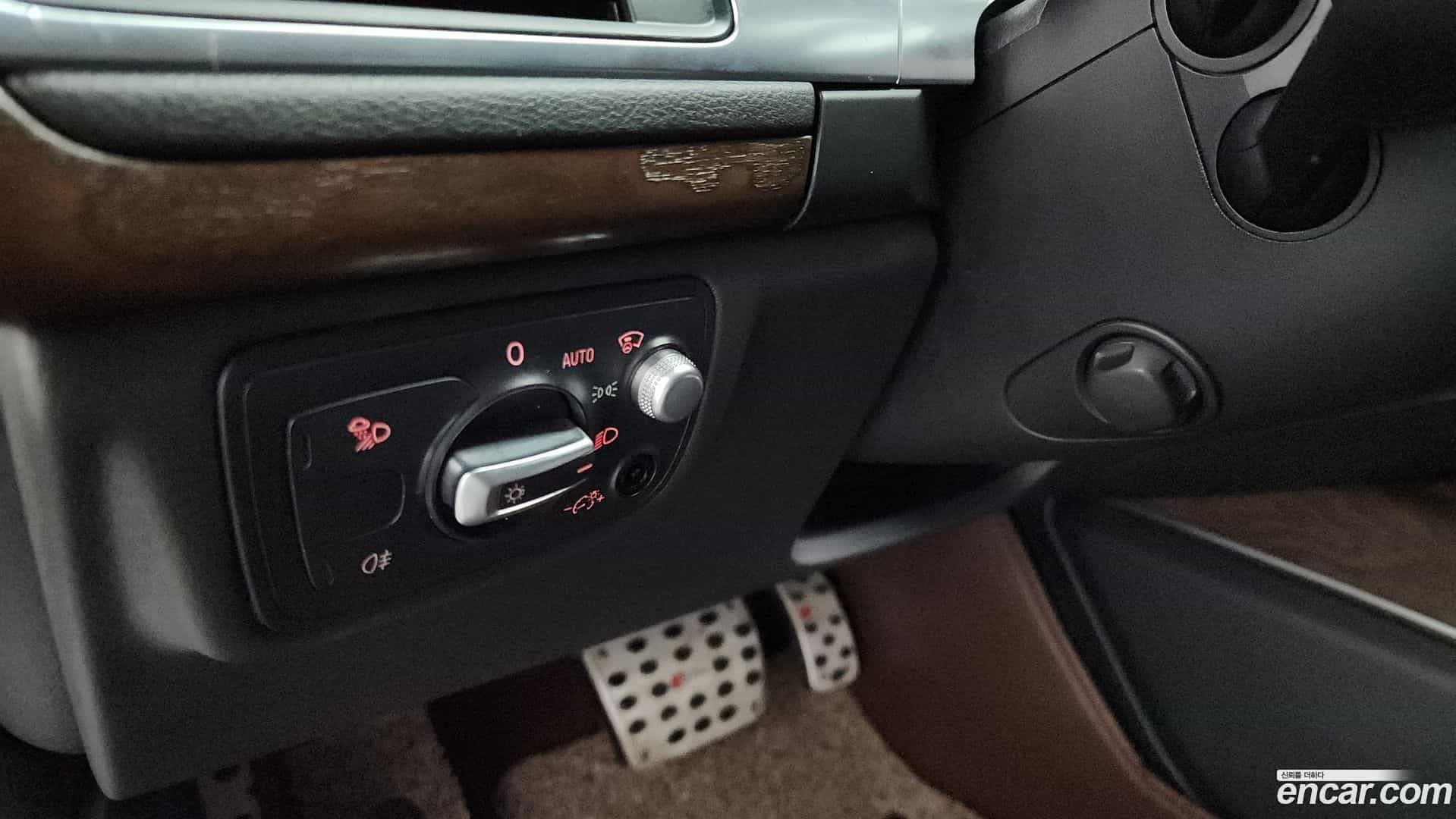 A7 Audi 2014.6-OPTION-024