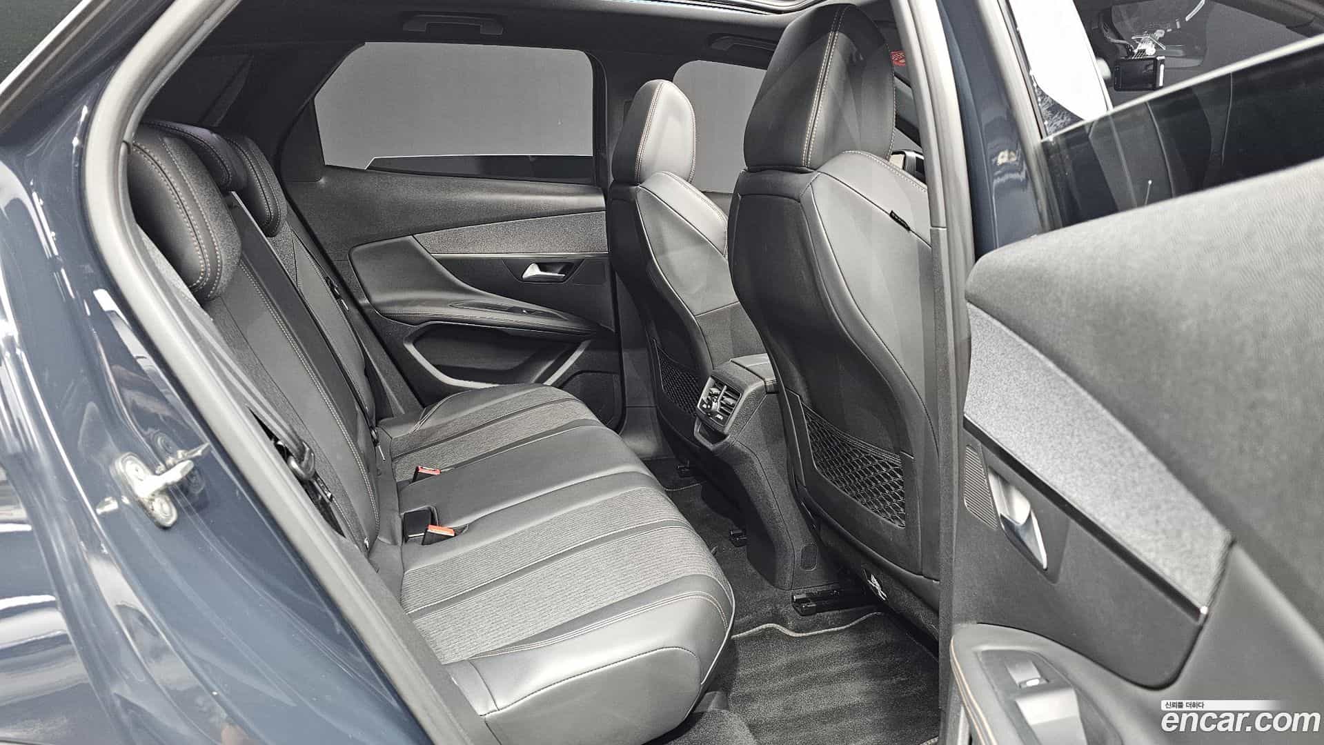 3008 Peugeot 2019.6-OPTION-016