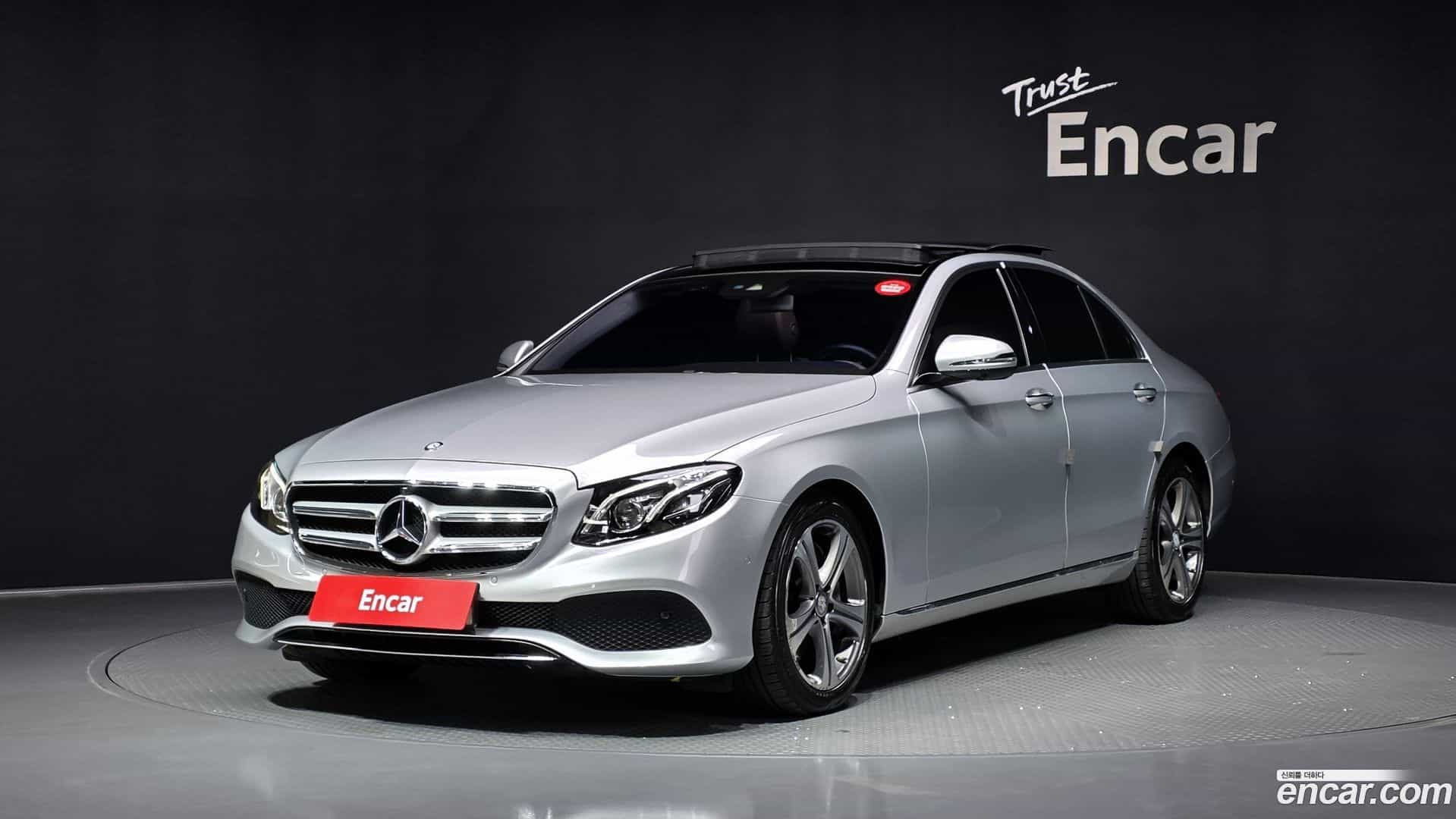 E-Class Mercedes-Benz 2017.1-OUTER-001