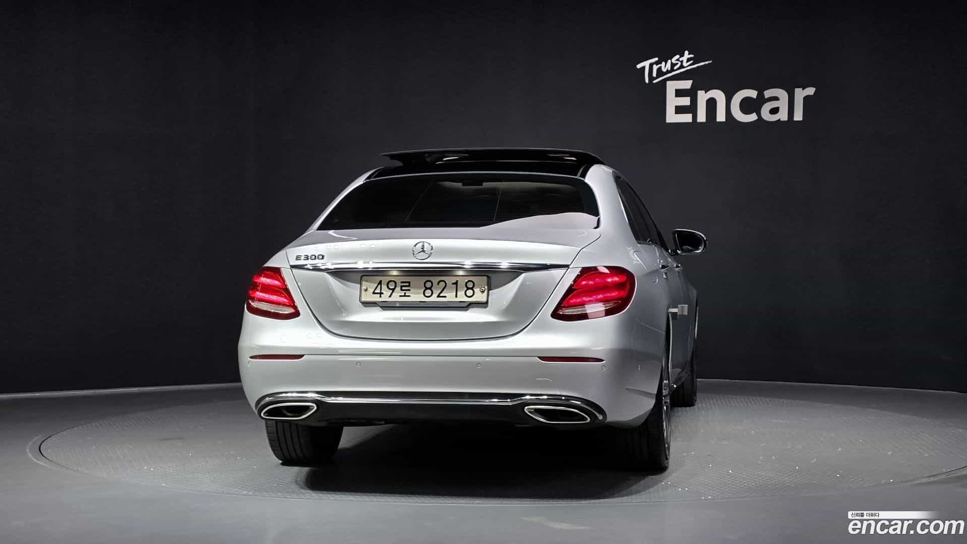 E-Class Mercedes-Benz 2017.1-OUTER-004