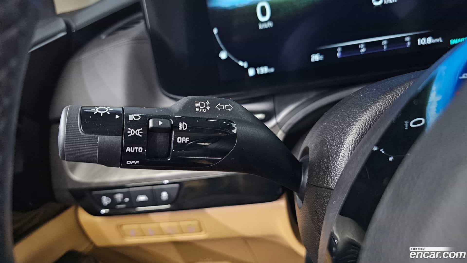 Canival Kia 2023.4-OPTION-041