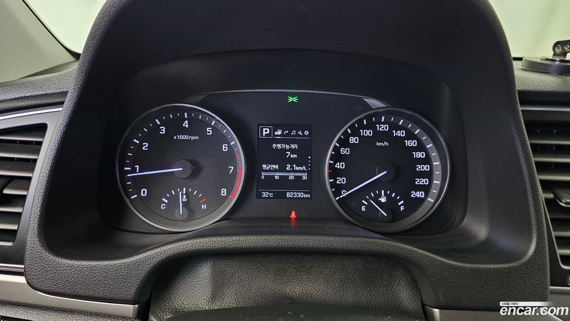 AVANTE Hyundai 2017.6-INNER-008
