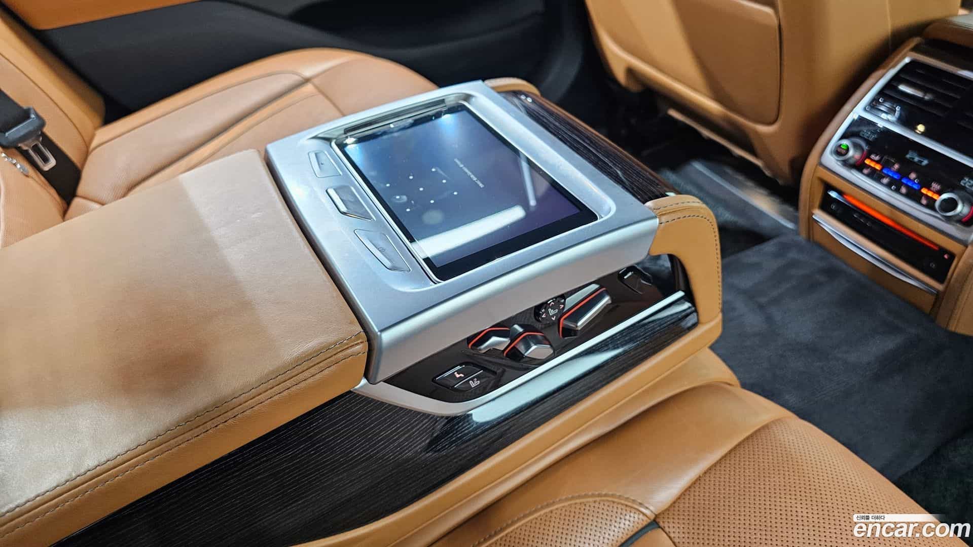 7-Series BMW 2017.10-OPTION-023