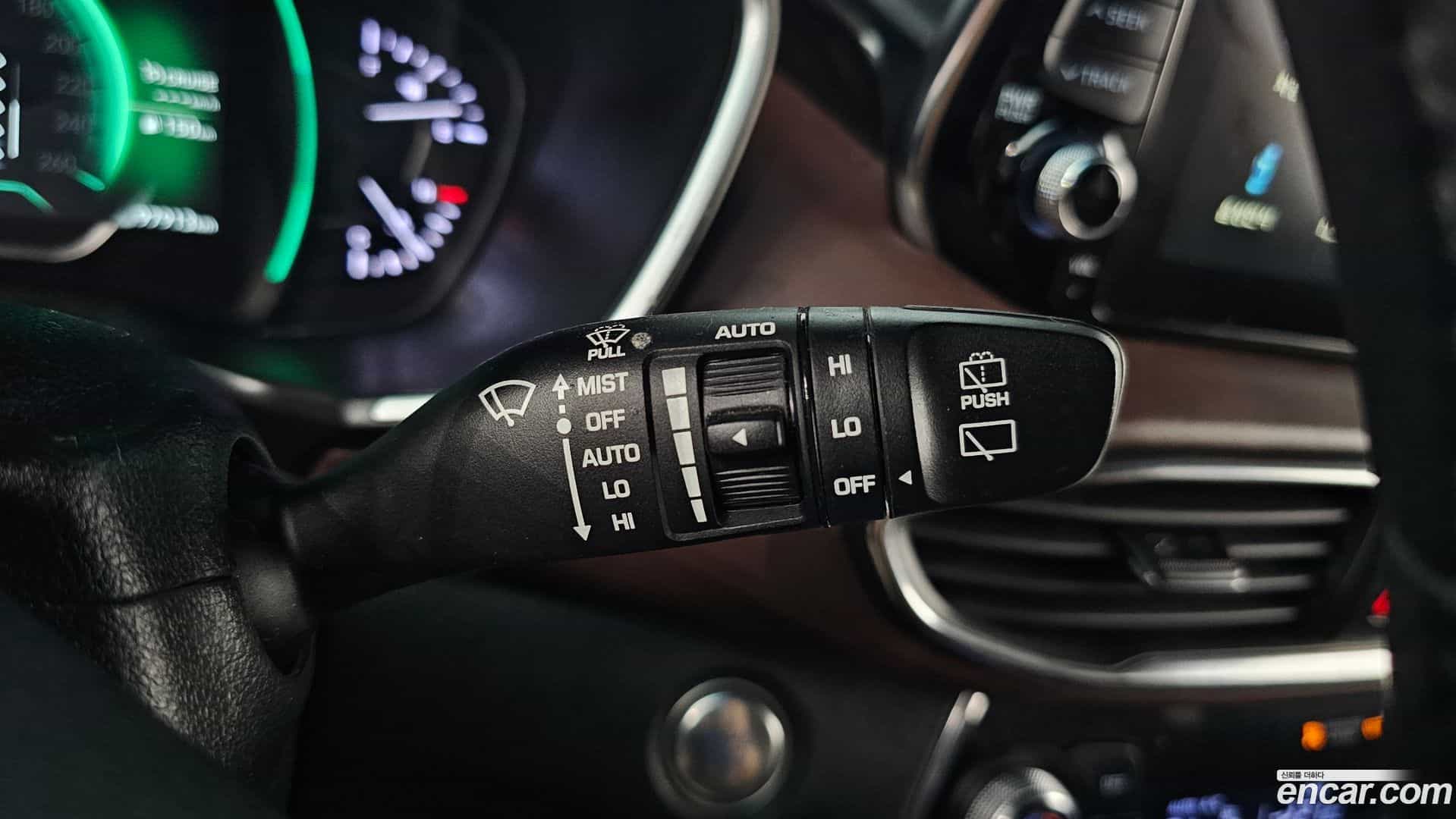 Santafe Hyundai 2020.0-OPTION-041