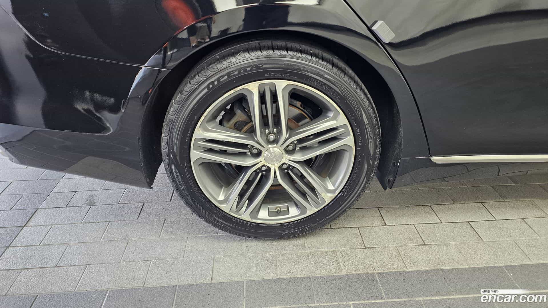 Grandeur Hyundai 2017.0-OUTER-005
