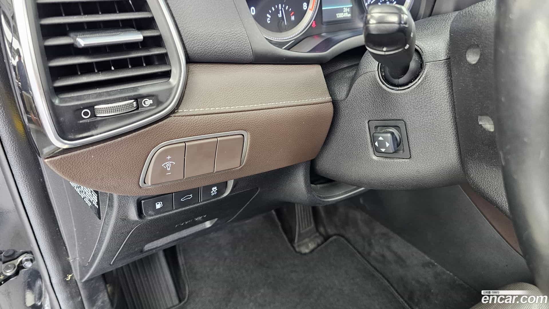 Grandeur Hyundai 2017.0-OPTION-020