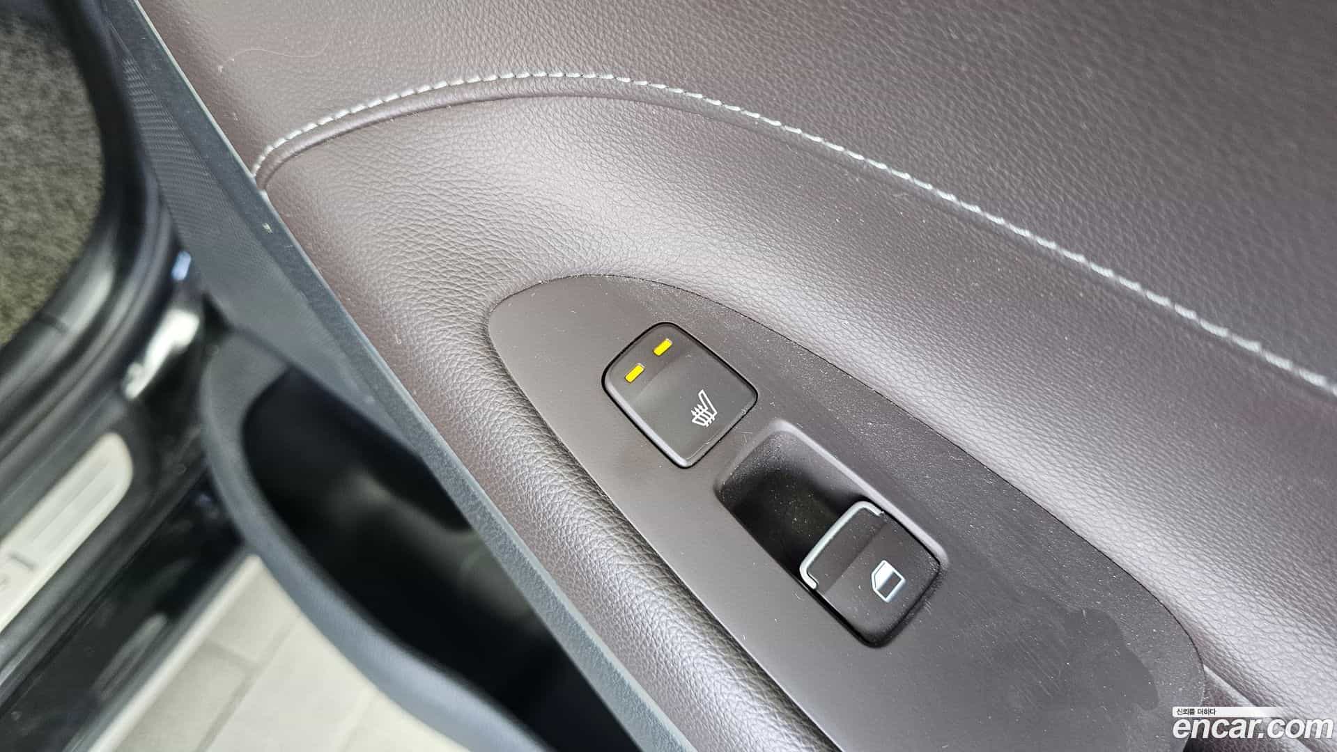Grandeur Hyundai 2017.0-OPTION-023