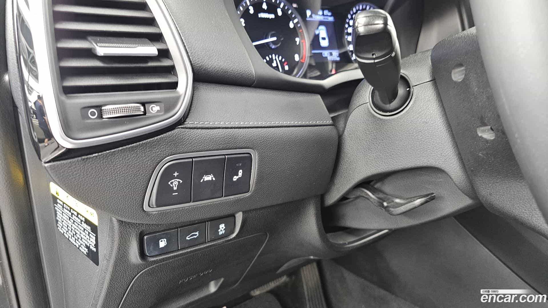 Grandeur Hyundai 2019.9-OPTION-020