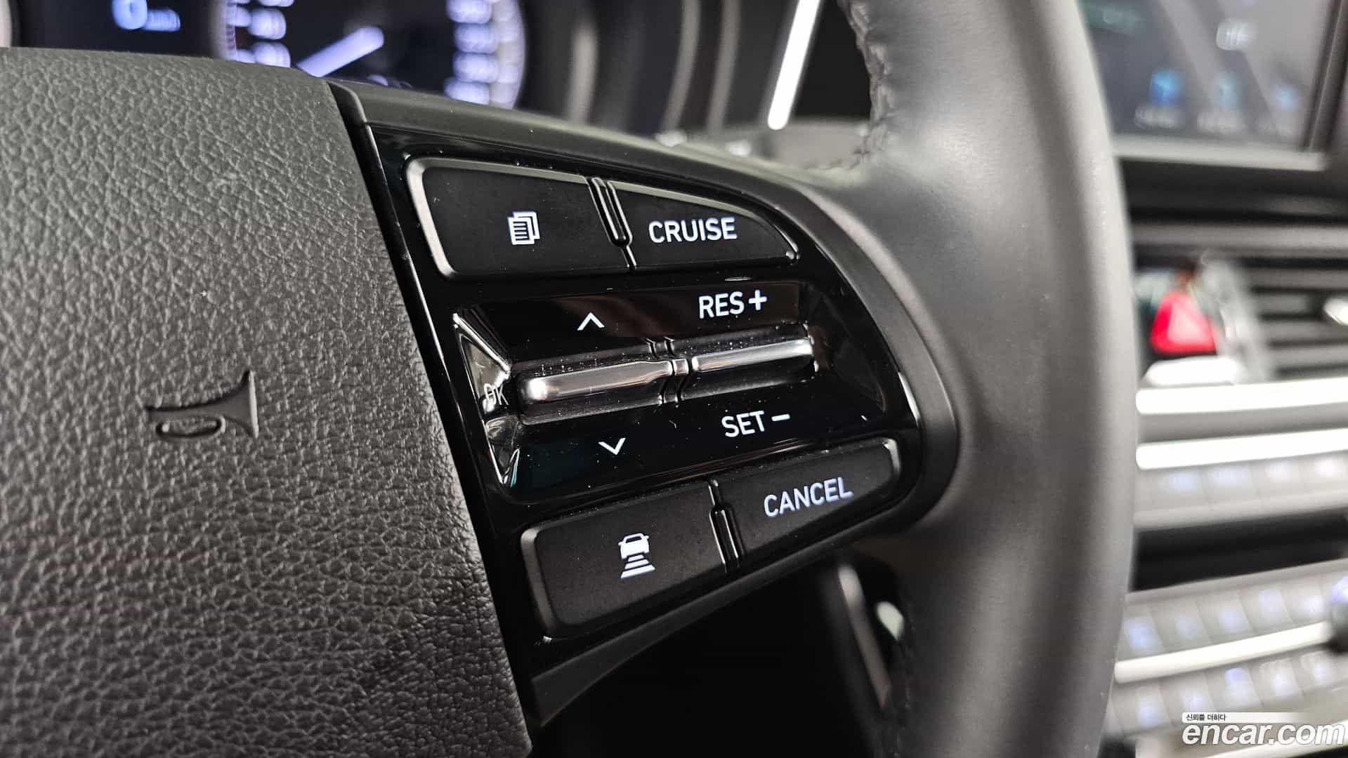Grandeur Hyundai 2019.9-OPTION-022