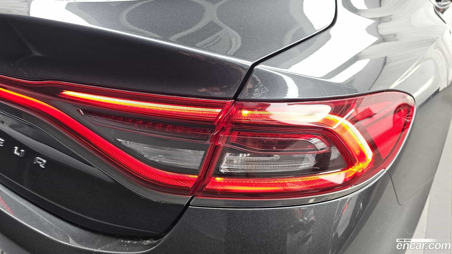 Grandeur Hyundai 2019.9-OUTER-033