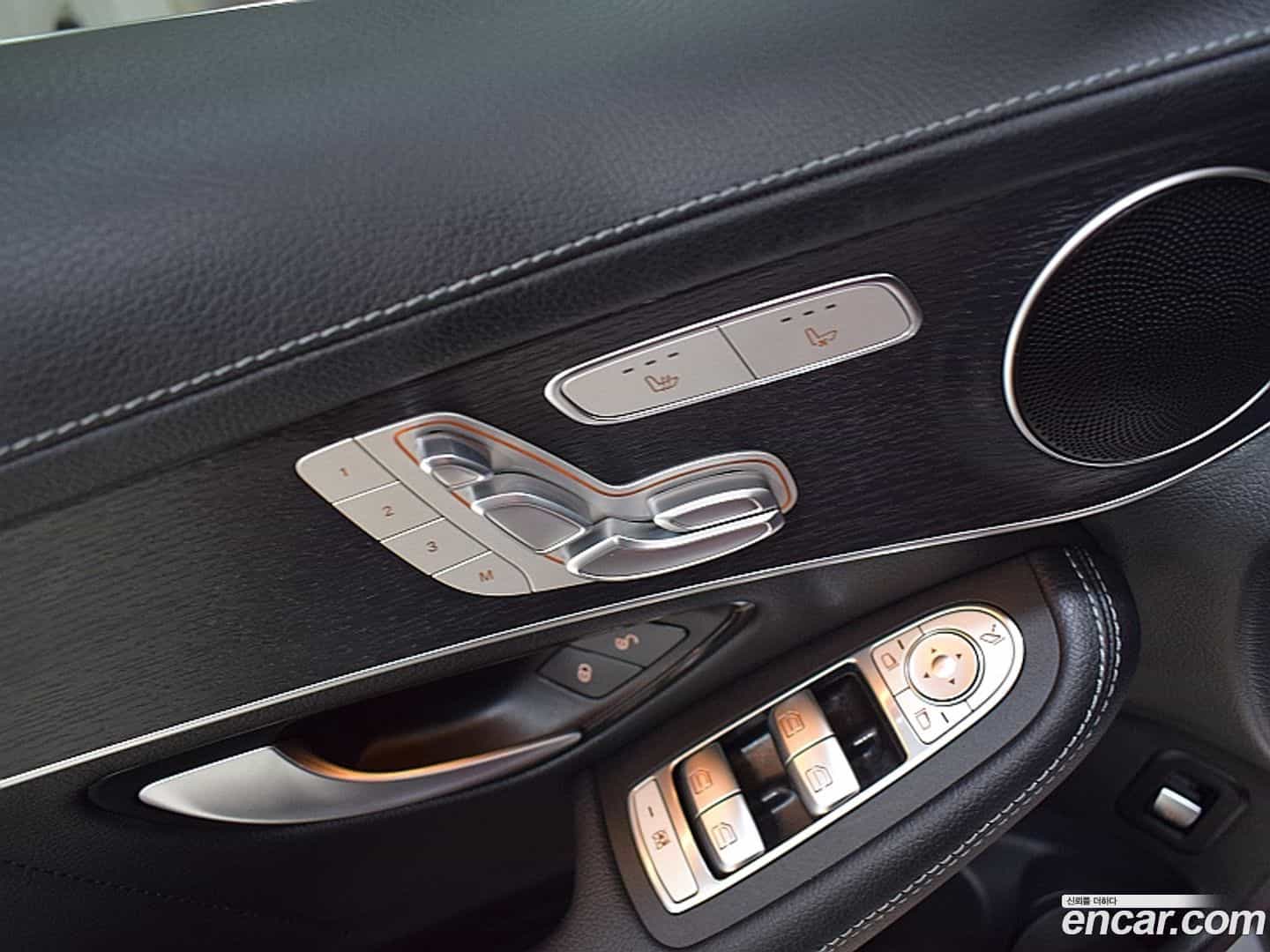 GLC-Class Mercedes-Benz 2022.5-OUTER-006