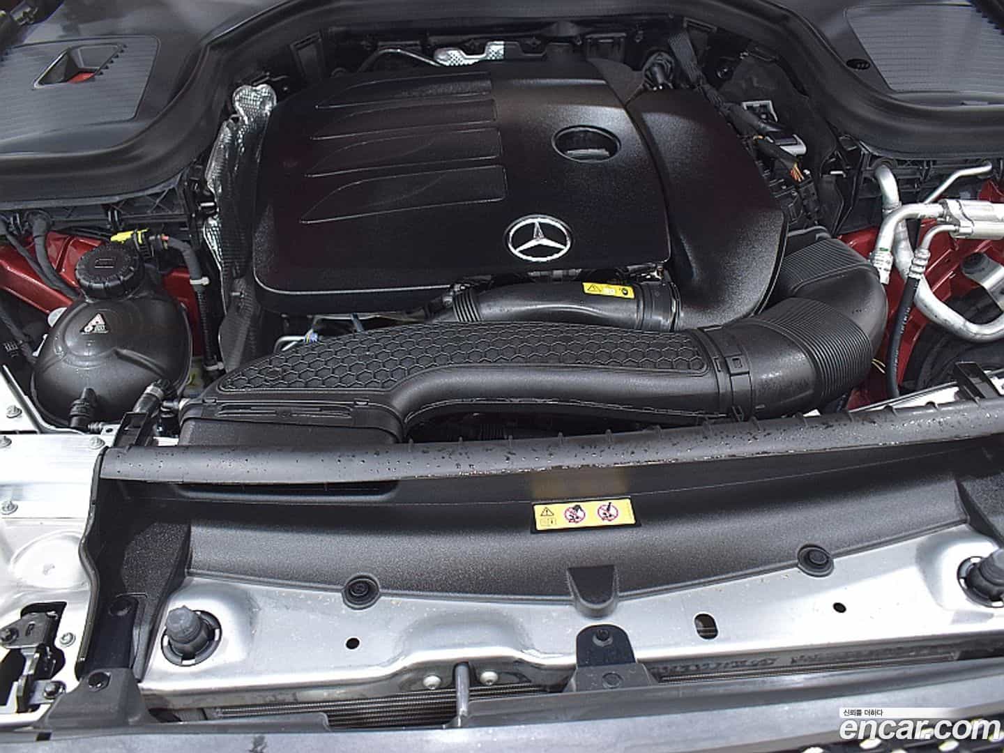 GLC-Class Mercedes-Benz 2022.5-OPTION-024