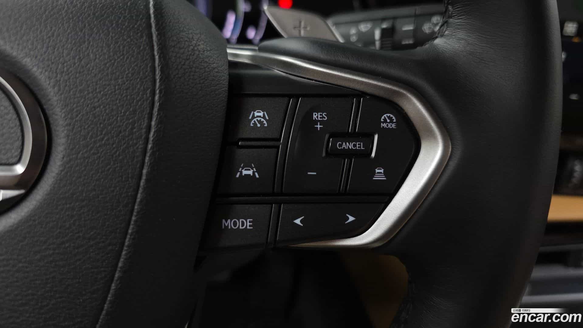 NX Lexus 2025.4-INNER-036