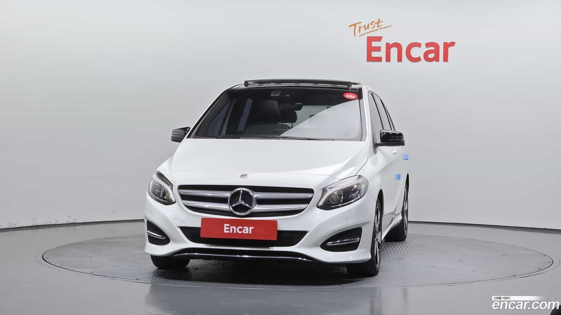 B-Class Mercedes-Benz 2018.2-OUTER-003