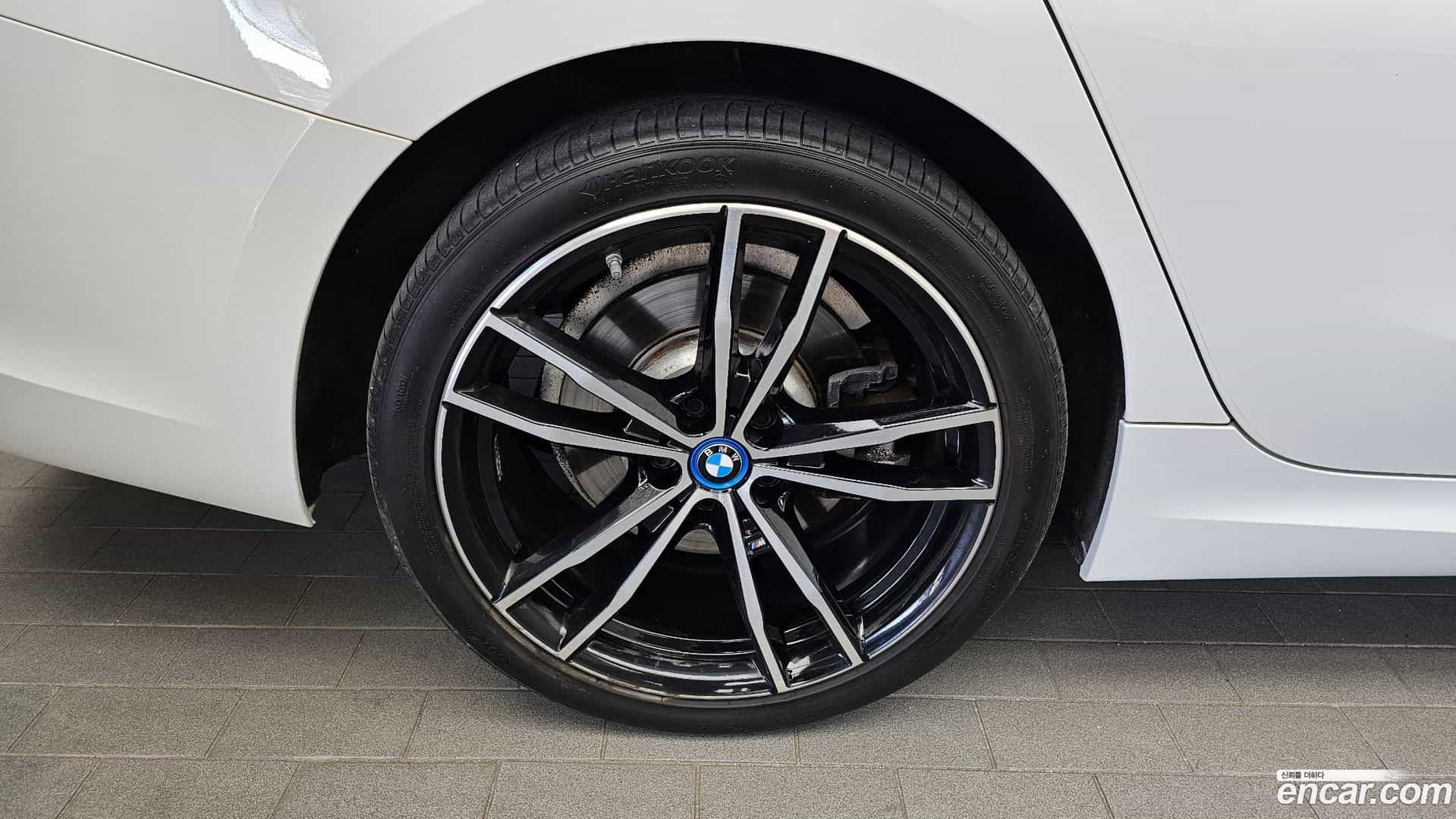 3-Series BMW 2022.5-OUTER-005